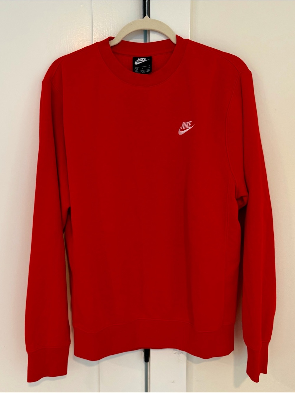 Nike Sportswear Crewneck Pullover in Red | Size Small